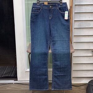 Women’s NWT DK Blue Jeans Charter Club 8